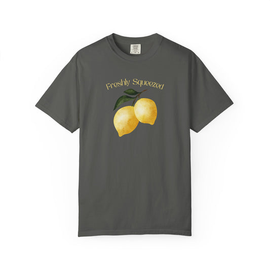 Freshly Squeezed Lemon Comfort Colors Shirt, Vintage Lemons Shirt, Trendy Fruit Shirt, Summer Vibes Shirt, Cute Gifts for Women